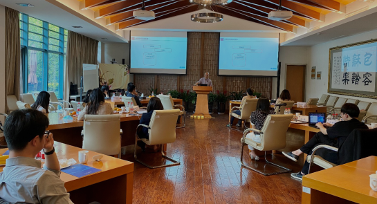 【投教專題】“防非”系列四：如何挑選基金管理人？8個靈魂拷問