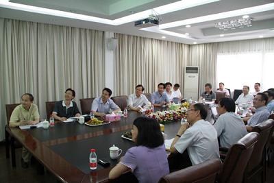 常務(wù)副省長(zhǎng)陳敏爾一行蒞臨天堂硅谷視察